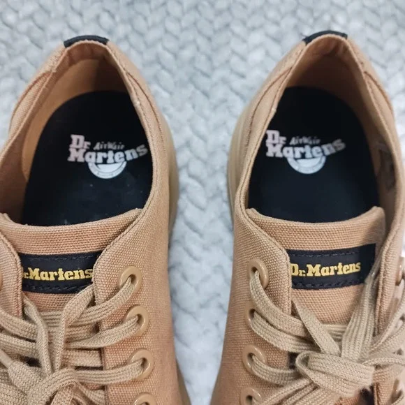 Dr.‎ Martens Dante Canvas Muted Savannah Tan Sneakers Men's 7 Women's 8 NEW